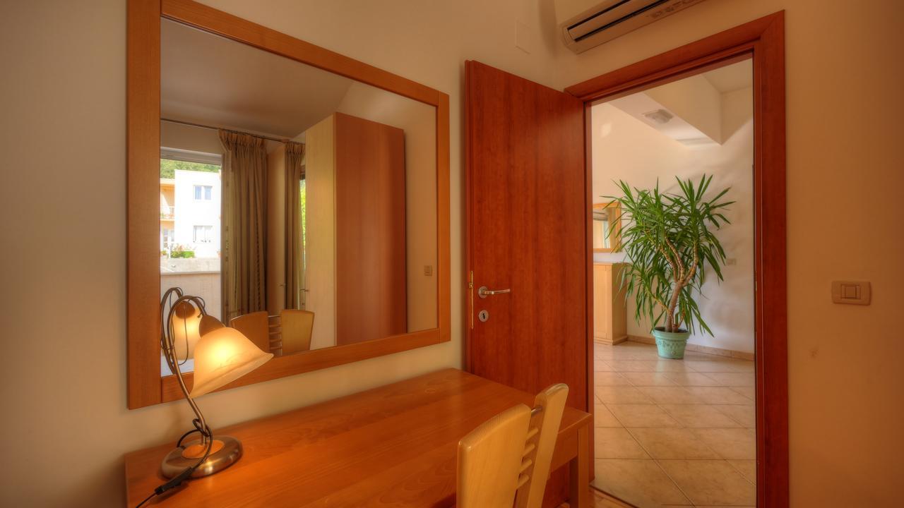 Apartment Villa Molina Mlini Bagian luar foto